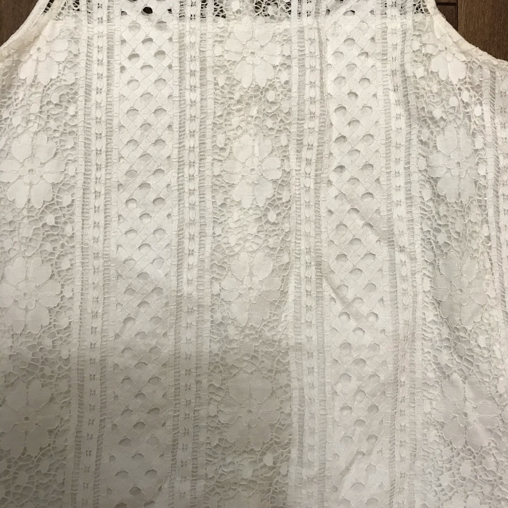 NWOT Cupcakes and Cashmere Lace Dress-White-Size M - Picture 4 of 7